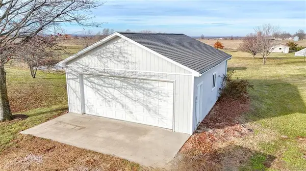 1303 SW 500th RD, Holden, MO 64040