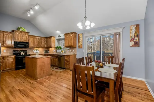 1508 NW 57th TER, Kansas City, MO 64118