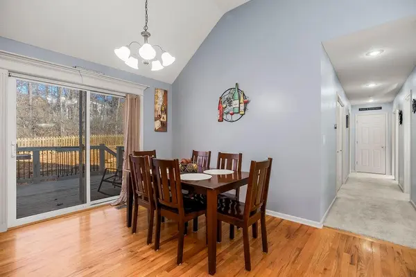 1508 NW 57th TER, Kansas City, MO 64118