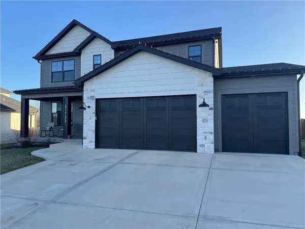 31733 W 168th CT,  Gardner,  KS 66030
