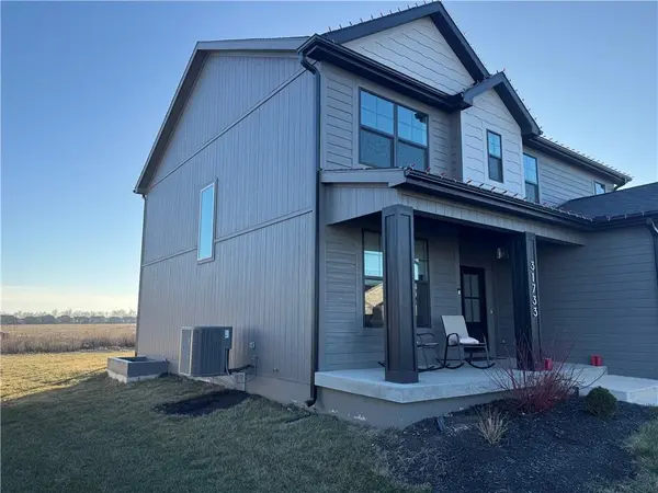 31733 W 168th CT, Gardner, KS 66030
