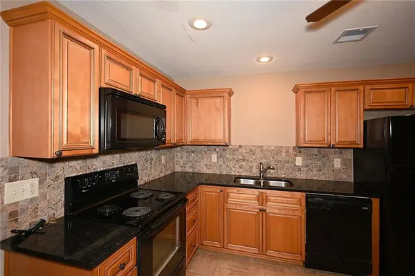 13719 Post Oak LN, Platte City, MO 64079