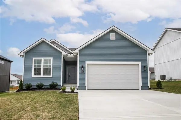 4005 NW 96th ST, Kansas City, MO 64154