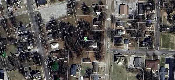 508-506 S Locust ST,  Sweet Springs,  MO 65351