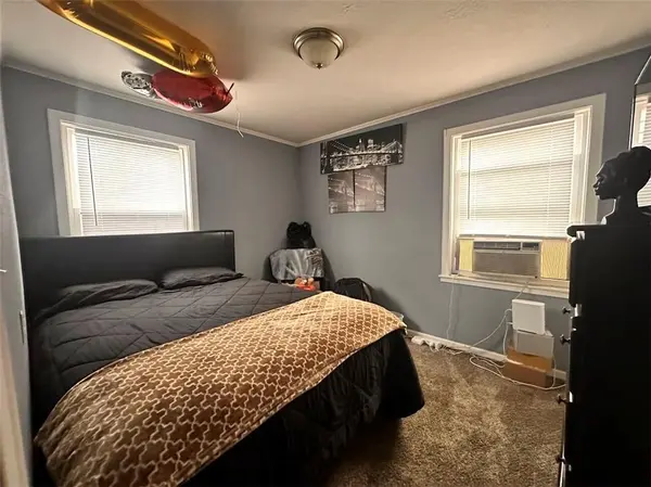 8029 Park AVE, Kansas City, MO 64132