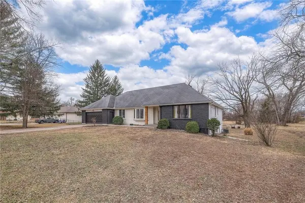 14102 Denver AVE, Grandview, MO 64030