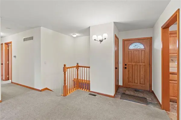 301 Walnut ST, Lathrop, MO 64465
