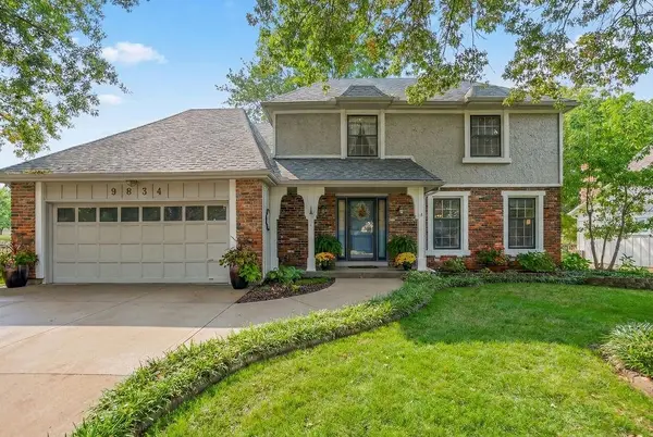 9834 W 101st TER, Overland Park, KS 66212