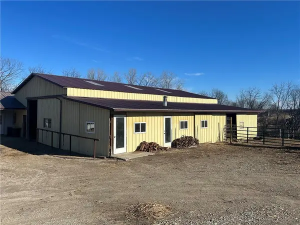 4258 State Highway O Rural Route, Ravenwood, MO 64479