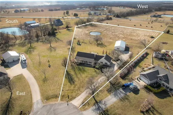 19401 E 217th ST,  Harrisonville,  MO 64701