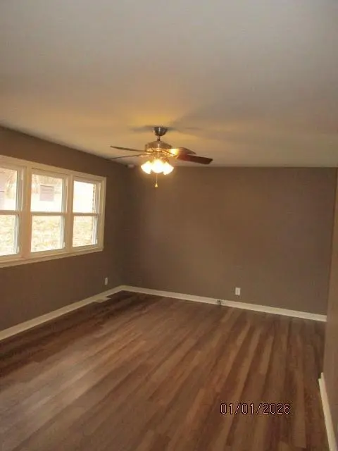 4905 N Topping AVE, Kansas City, MO 64119