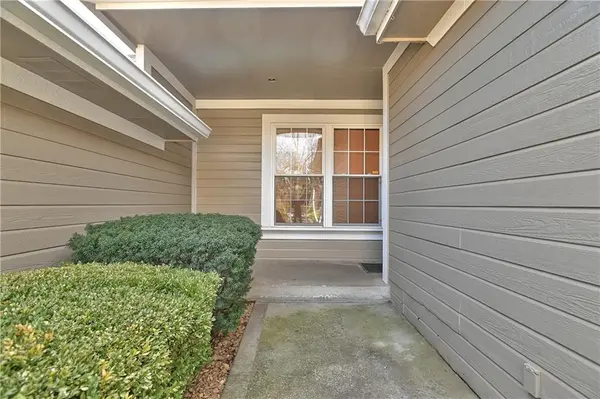 3203 NW 67th ST, Kansas City, MO 64151