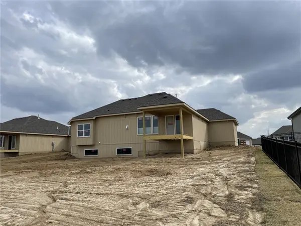 10513 N Wayne AVE, Kansas City, MO 64155