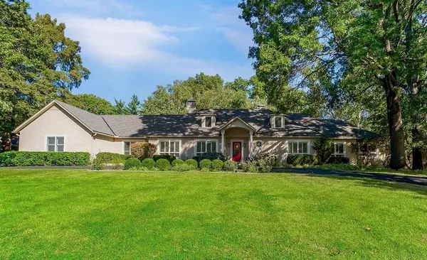 4100 W 90 TER, Prairie Village, KS 66207