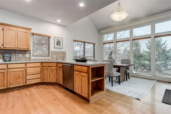 14401 Stearns ST, Overland Park, KS 66221