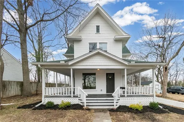 1015 E College ST, Independence, MO 64050