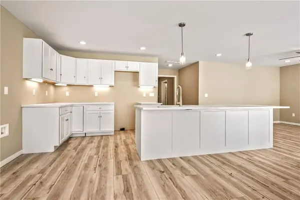 705 Pearl ST, East Lynne, MO 64743