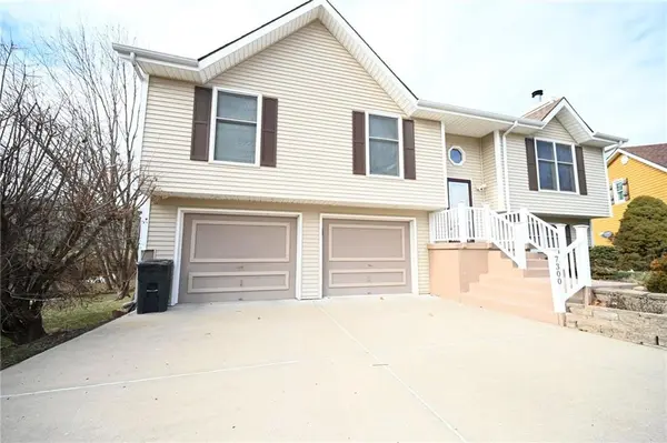 7300 Chaddy CIR, Pleasant Valley, MO 64068