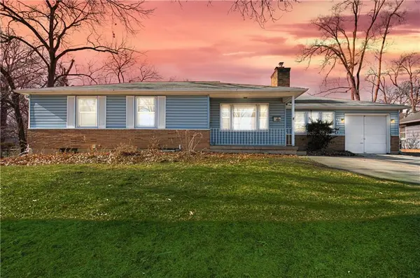 6120 Lamar AVE, Mission, KS 66202