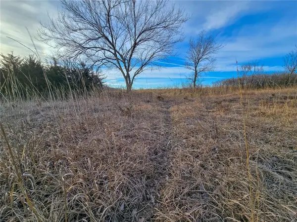 0000 Sodbuster Road RD, Harveyville, KS 66431