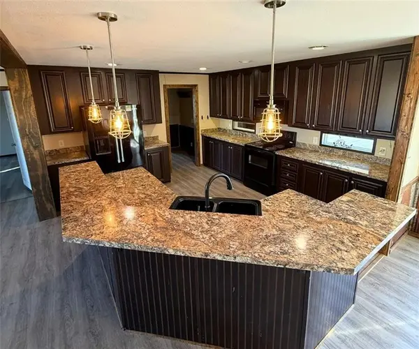 285 N Walnut ST, Deerfield, MO 64741