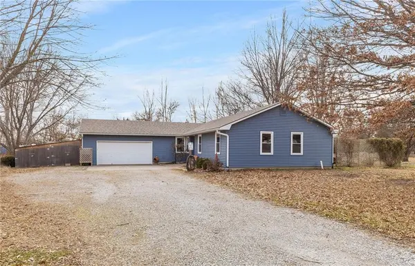 120 NW 191 RD, Warrensburg, MO 64093
