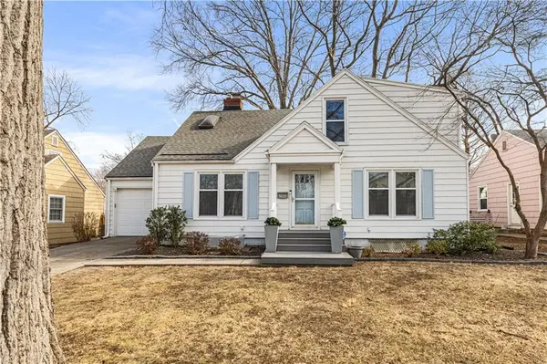 5925 Catalina ST, Fairway, KS 66205