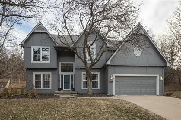 5805 Ruby CT, Lee's Summit, MO 64064