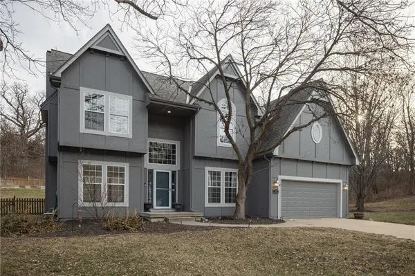 5805 Ruby CT, Lee's Summit, MO 64064