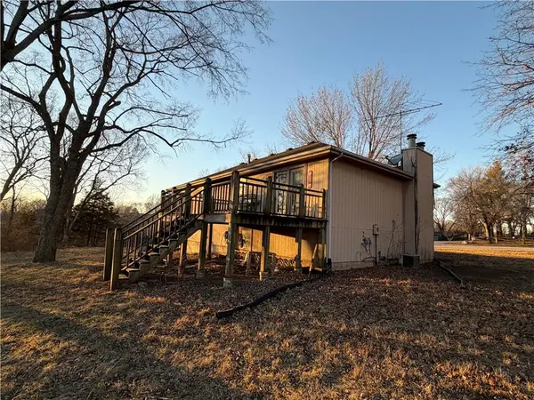 33251 Koala CIR, Excelsior Springs, MO 64024