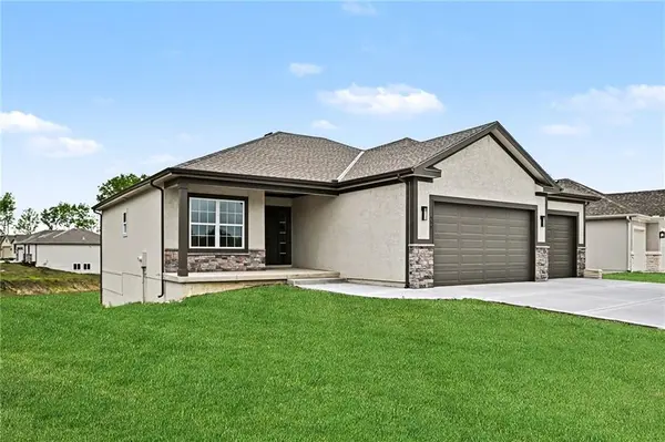 464 Green DR, Lawson, MO 64062