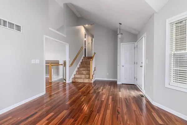 11911 N Charlotte ST, Kansas City, MO 64155