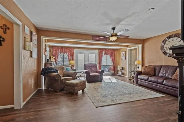 3407 NW 58th TER, Kansas City, MO 64152