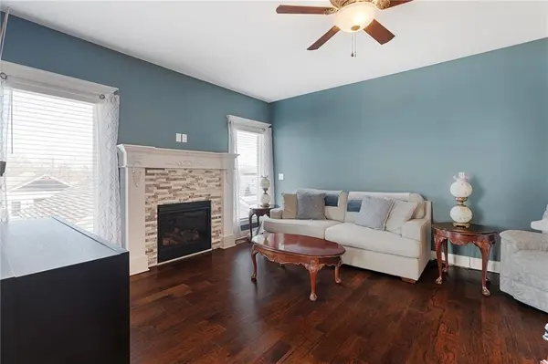 8465 Ottawa ST, De Soto, KS 66018