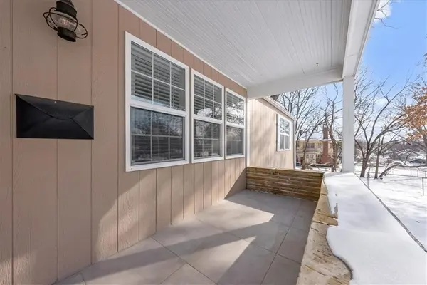 414 N Randolph ST, Pleasant Hill, MO 64080
