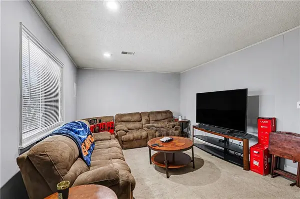 7708-7710 Kessler LN, Overland Park, KS 66204