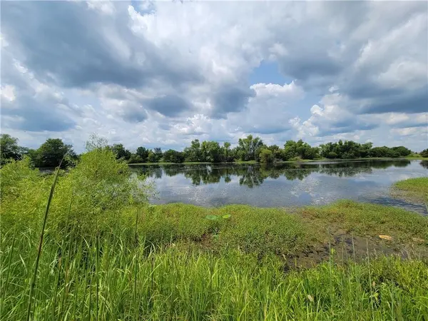 1770A Louisiana RD, Princeton, KS 66078