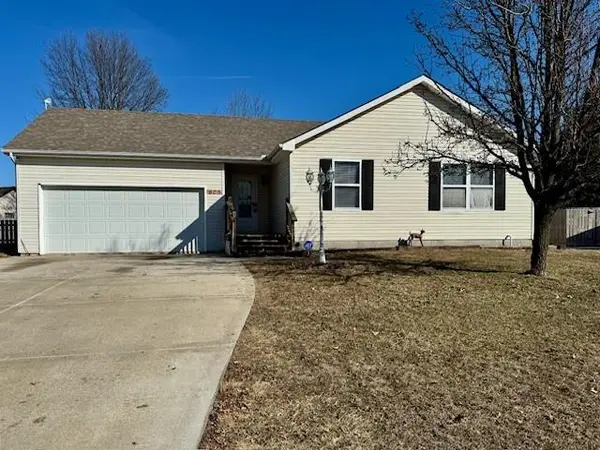 605 E Concord DR, Plattsburg, MO 64477