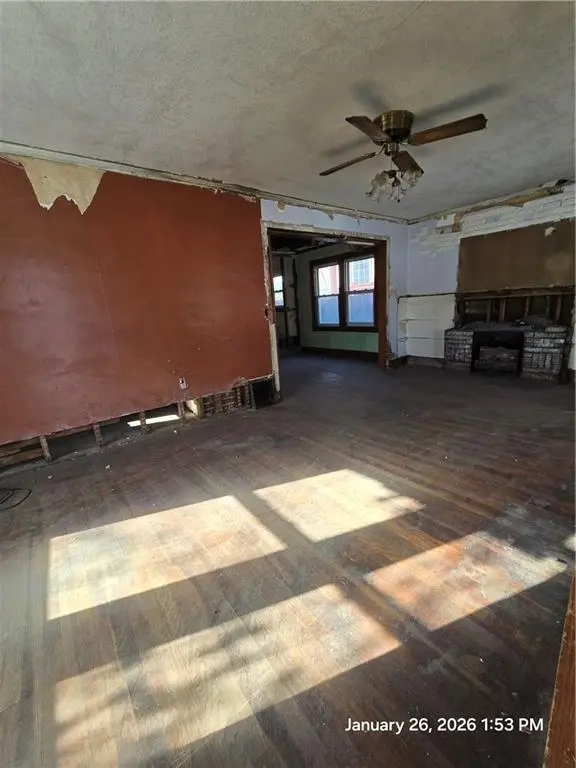 2830 Cypress AVE, Kansas City, MO 64128