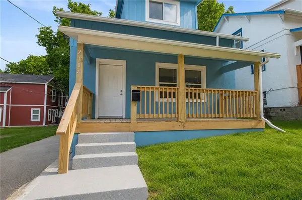 2104 E 24th TER, Kansas City, MO 64127