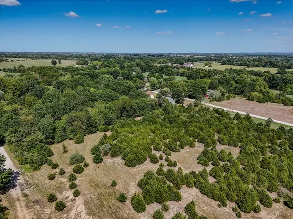 lot 44 NE 51st RD, Warrensburg, MO 64093