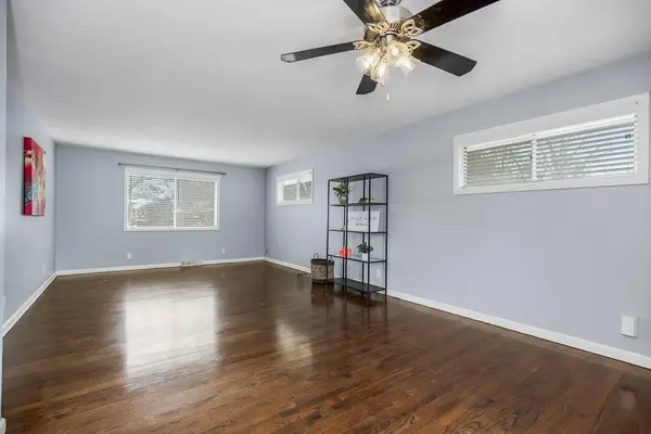 4542 W 50th ST, Roeland Park, KS 66205