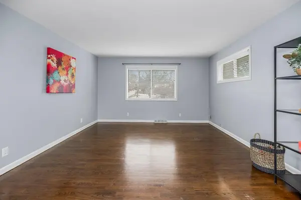 4542 W 50th ST, Roeland Park, KS 66205