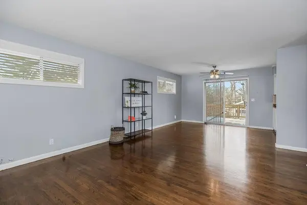 4542 W 50th ST, Roeland Park, KS 66205