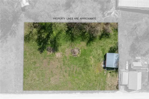 3rd ST, Faucett, MO 64448