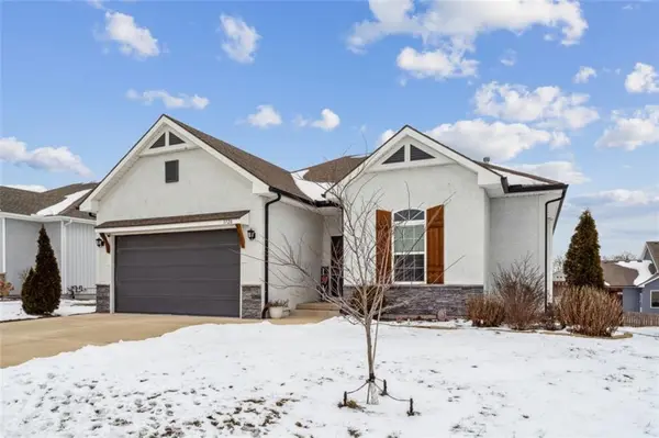 3728 NW Old Stagecoach RD, Kansas City, MO 64154