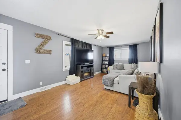 2502 Flintstone DR, St Joseph, MO 64505