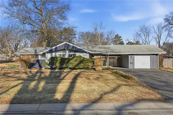 7725 Lamar AVE, Prairie Village, KS 66208