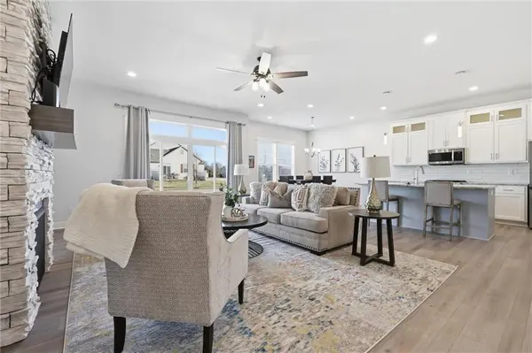 11782 S Deer Run ST #12, Olathe, KS 66061