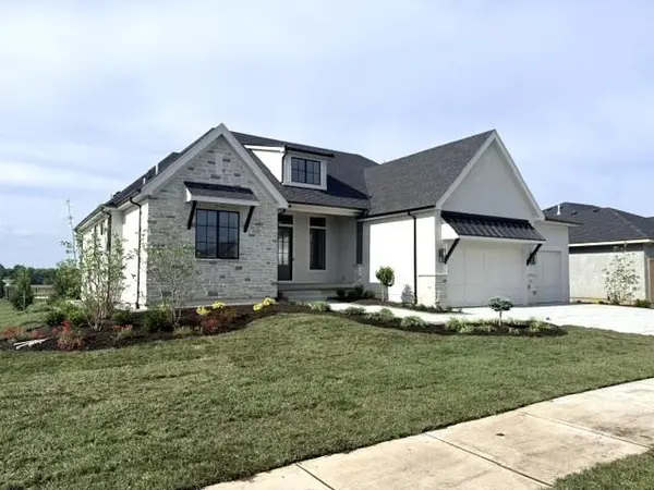 4414 W 136th ST, Leawood, KS 66224